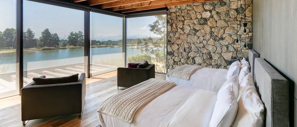 Saturday House 2